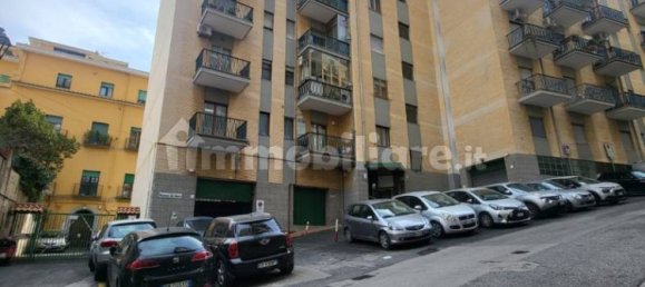 5 rooms Apartment in Salerno, Italy No. 319828 3