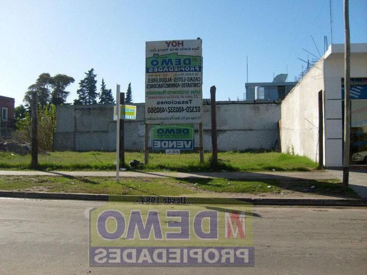  قطعة أرض في Malvinas Argentinas, Argentina رقم 50920