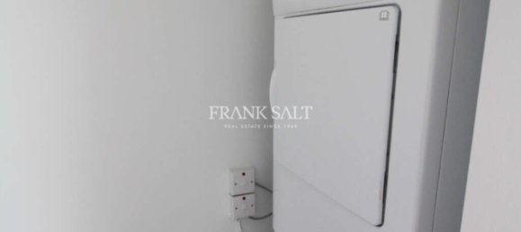 3 bedrooms Maisonette in Swieqi, Malta No. 9477 11