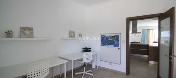 3 bedrooms Maisonette in Swieqi, Malta No. 9477 10