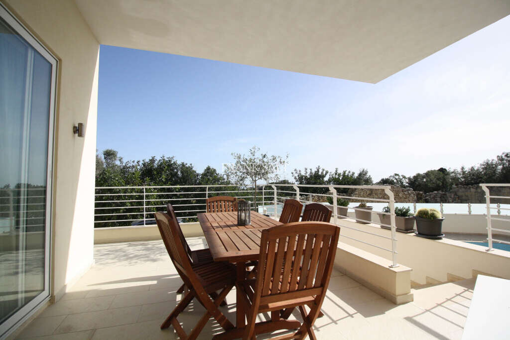 3 bedrooms Maisonette in Swieqi, Malta No. 9477