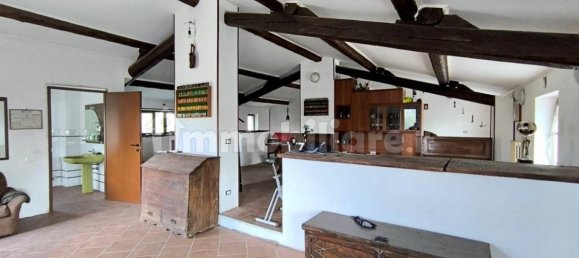 5 bedrooms Villa in Garlasco, Italy No. 314128 5