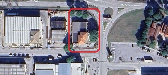 1555m² Warehouse in Treia, Italy No. 259059 13