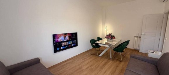 4 rooms Apartment in Viareggio, Italy No. 291017 2