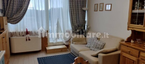 Apartamento de 2 dormitorios en Micigliano, Italy No. 311185 5