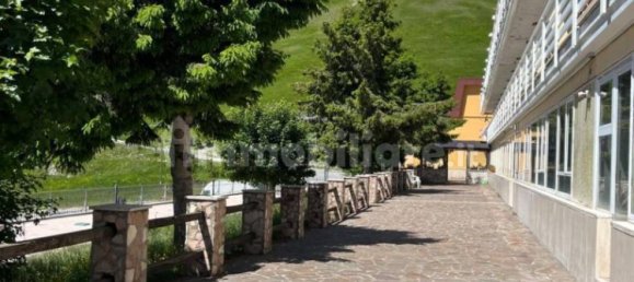 Apartamento de 2 dormitorios en Micigliano, Italy No. 311185 27