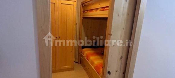 Apartamento de 2 dormitorios en Micigliano, Italy No. 311185 18