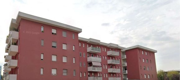 4 rooms Apartment in Garbagnate Milanese, Italy No. 6883 5