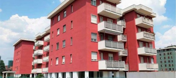 4 rooms Apartment in Garbagnate Milanese, Italy No. 6883 10