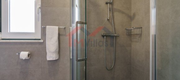 5 غرف نوم منزل في Lagoa, Portugal رقم 306261 21