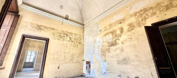 5-salle Appartement à Lodi, Italy No. 258136 7