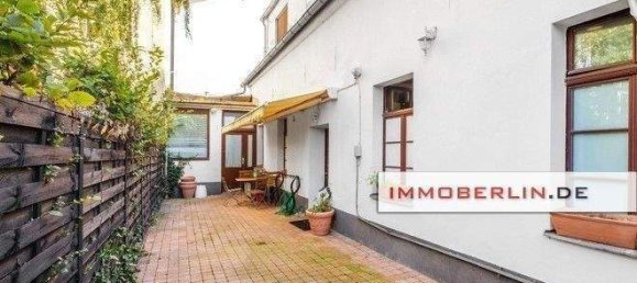 3 rooms Building in Zehlendorf, Germany No. 356487 4