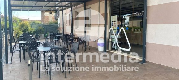 Коммерческая недвижимость с 3 комнатами в Аццано Мелла, Италия № 361460 2