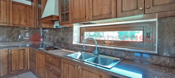 4-Zimmer Villa in Paruzzaro, Italy, Nr. 329288 9