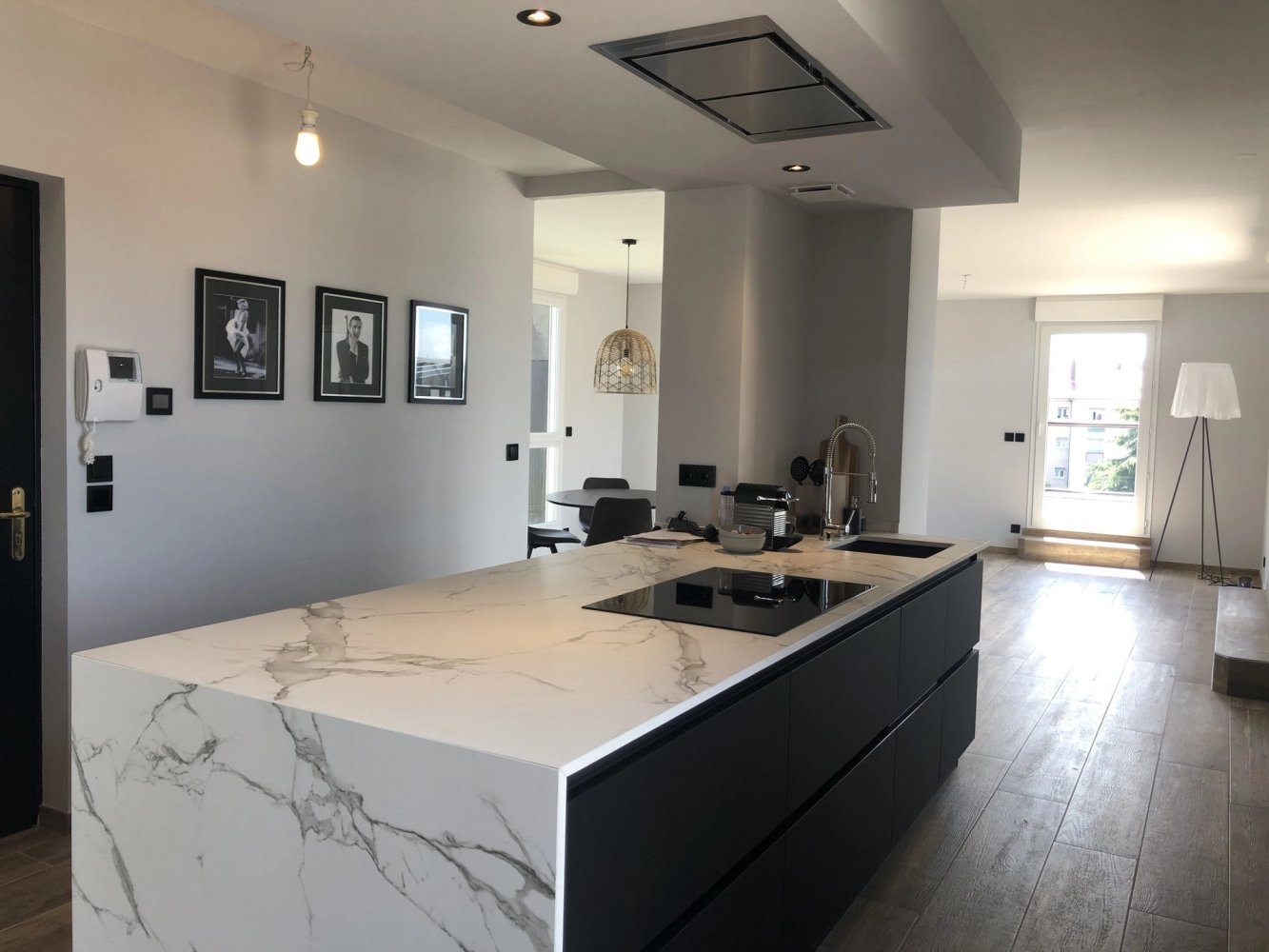 Ático de 2 dormitorios en Huningue, France No. 98085