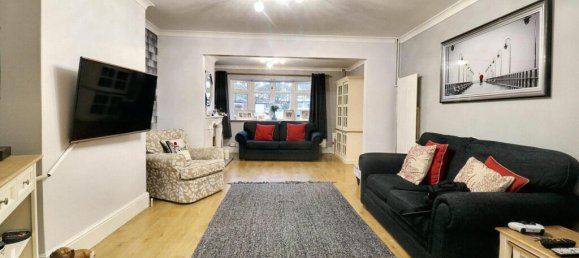 3 bedrooms House in Grays, United Kingdom No. 4967 10