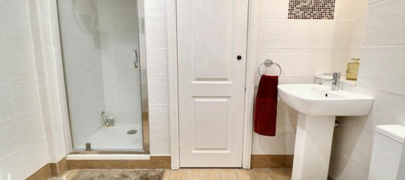 3 bedrooms House in Grays, United Kingdom No. 4967 16