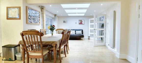 3 bedrooms House in Grays, United Kingdom No. 4967 25