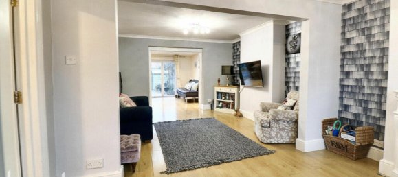 3 bedrooms House in Grays, United Kingdom No. 4967 12