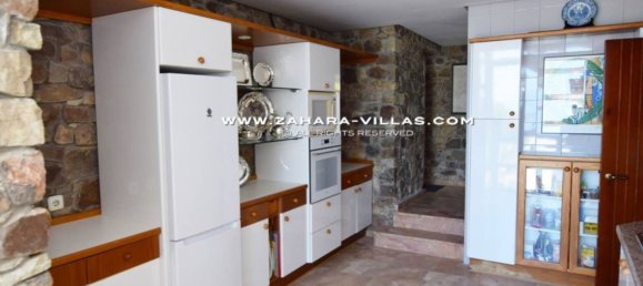 3 bedrooms House in Zahara de los Atunes, Spain No. 147964 12