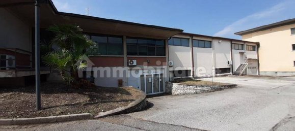 5 rooms Commercial property in Salò, Italy No. 78140 8