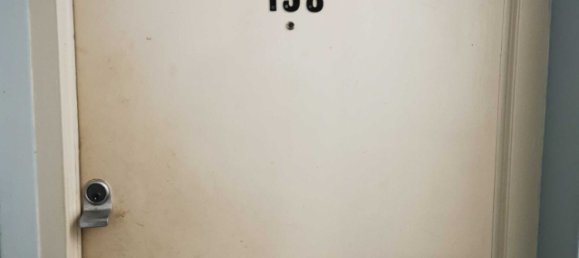 Studio in Watford, United Kingdom No. 1984 2