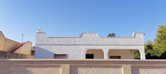 5 rooms Villa in Manduria, Italy No. 28007 3