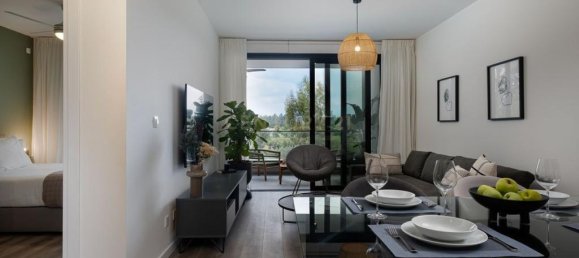 2 bedrooms Apartment in Limassol, Cyprus No. 4048 6