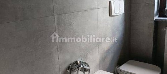 3 غرف نوم فيلا في Cadrezzate con Osmate, Italy رقم 91725 12