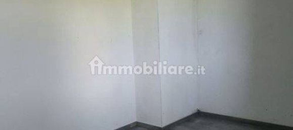 3 غرف نوم فيلا في Cadrezzate con Osmate, Italy رقم 91725 20