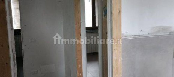 3 غرف نوم فيلا في Cadrezzate con Osmate, Italy رقم 91725 8