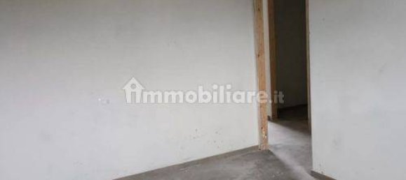 3 غرف نوم فيلا في Cadrezzate con Osmate, Italy رقم 91725 4