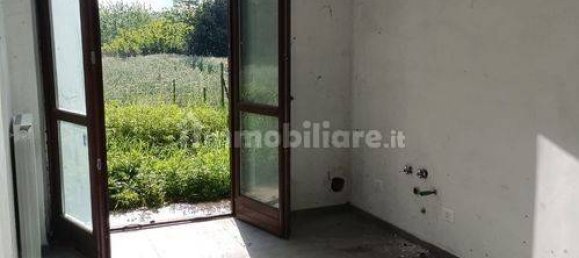 3 غرف نوم فيلا في Cadrezzate con Osmate, Italy رقم 91725 13