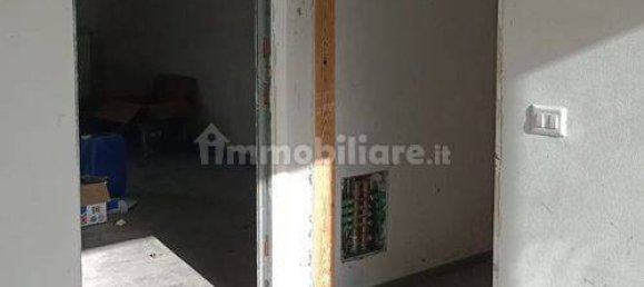 3 غرف نوم فيلا في Cadrezzate con Osmate, Italy رقم 91725 10