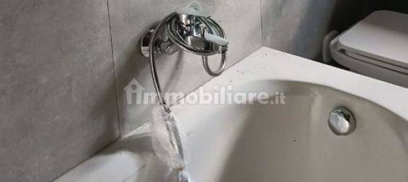 3 غرف نوم فيلا في Cadrezzate con Osmate, Italy رقم 91725 9