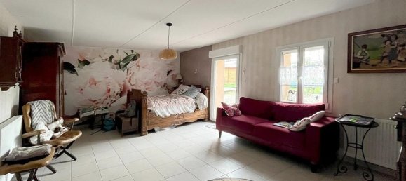 2 bedrooms House in Mervans, France No. 200013 2