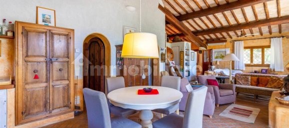 10 chambres Maison à Terranuova Bracciolini, Italy No. 228496 19