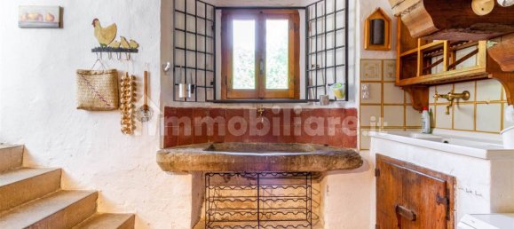 10 chambres Maison à Terranuova Bracciolini, Italy No. 228496 10