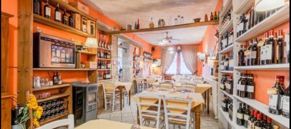 Коммерческая недвижимость 140м² в Порто Сант Эльпидио, Италия № 328327 2