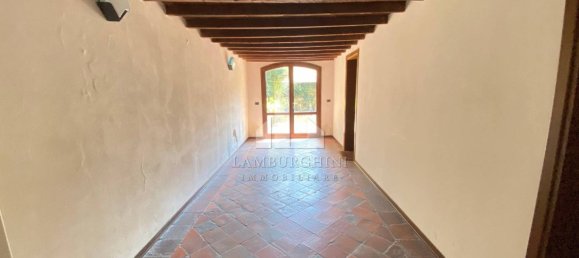 2 Schlafzimmer Wohnung in Ferrara, Italy, Nr. 303956 5