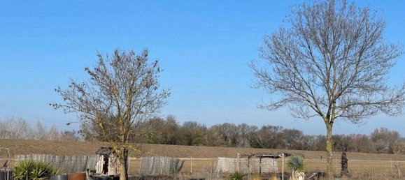 5855m² Land in Aigues-Mortes, France No. 114158 2