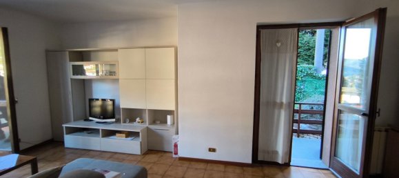 8-salle Villa à Laveno-Mombello, Italy No. 134387 11