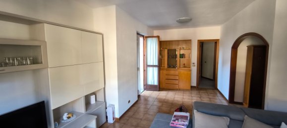 8-salle Villa à Laveno-Mombello, Italy No. 134387 10