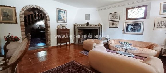 16 rooms House in Pienza, Italy No. 108662 7