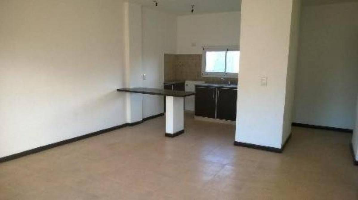 Studio in San Fernando, Argentina No. 16999