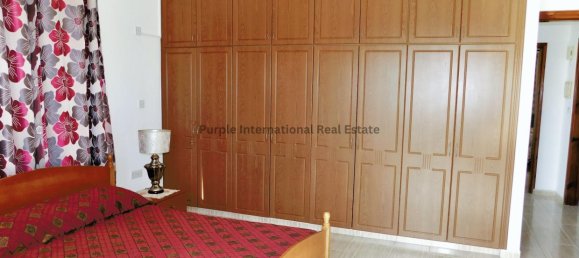 4 bedrooms Villa in Geroskípou, Cyprus No. 939 15