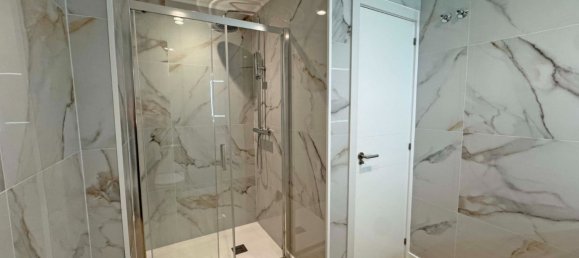 2 bedrooms Apartment in Alicante, Spain No. 186302 8