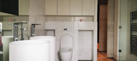 3 bedrooms Duplex in Paris, France No. 182665 24