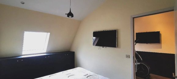 3 bedrooms Duplex in Paris, France No. 182665 4