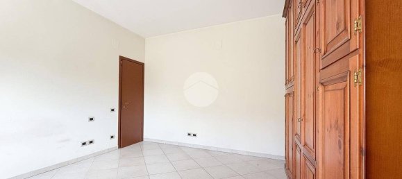 3 bedrooms Apartment in L'Aquila, Italy No. 293632 17